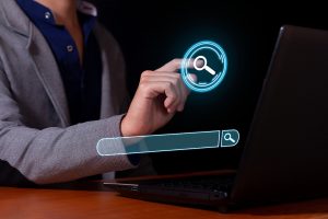 man typing in a search engine surfing the interne 2024 12 07 01 17 02 utc